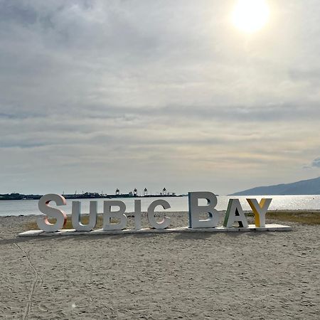 Charm'S Place Olongapo Bagian luar foto