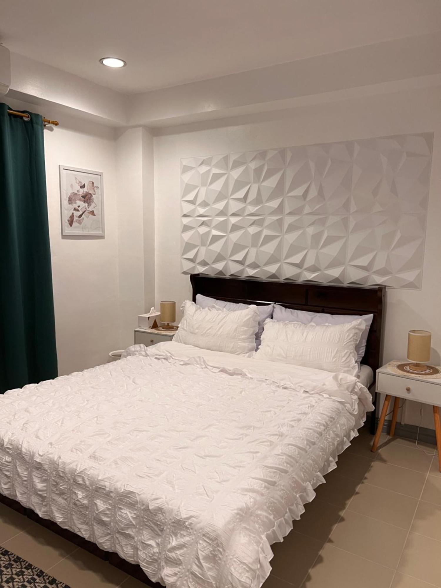 Charm'S Place Olongapo Bagian luar foto